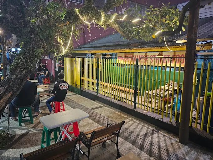 kuliner di Kayutangan Heritage