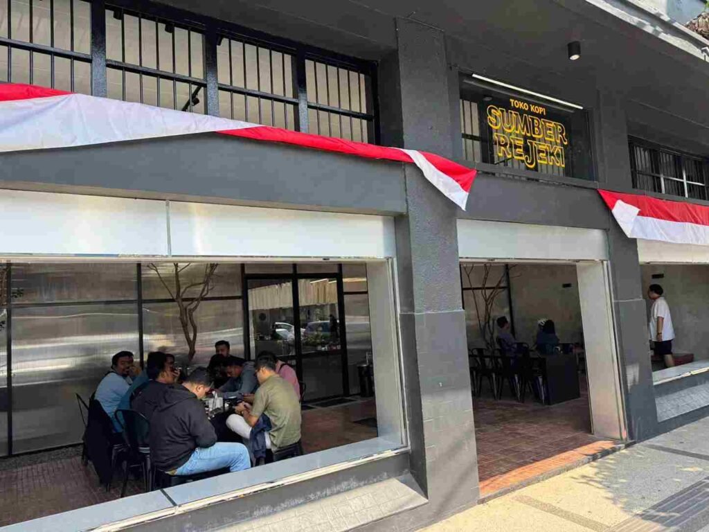 Toko Kopi Sumber Rejeki, Tempat Nongkrong Favorit Malang