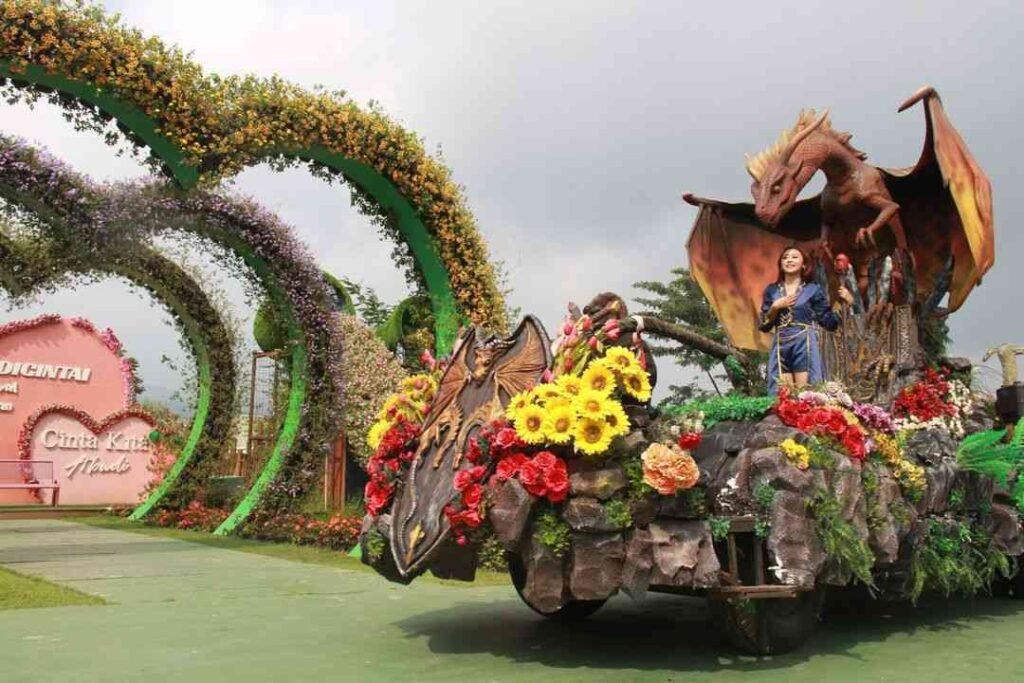 Parade Bunga di Batu Love Garden, Disney Land Ala Batu