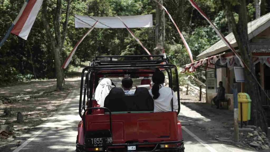 Jeep Adventure Bersama Segoro Kidul, Cara Seru Menjelajahi Keindahan Pesisir Malang
