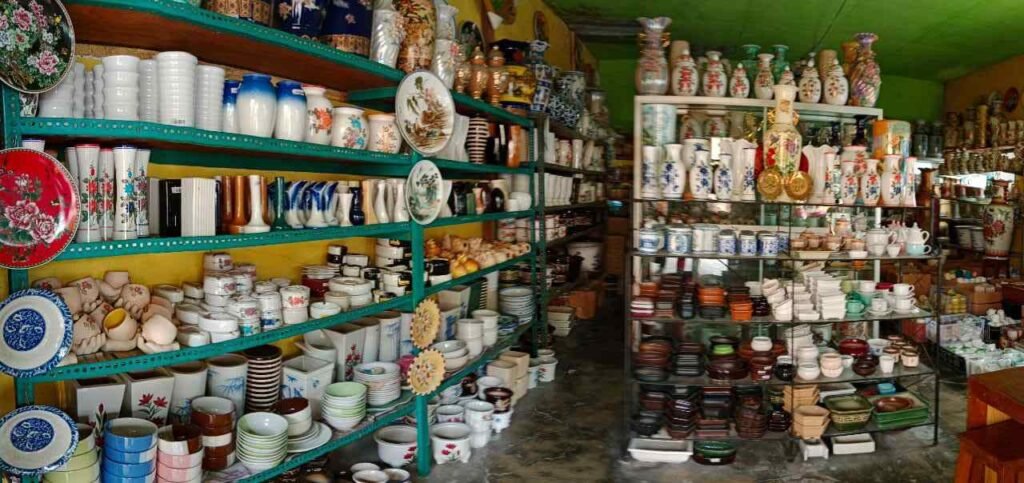 Menjelajah Kampung Wisata Keramik Dinoyo di Kota Malang